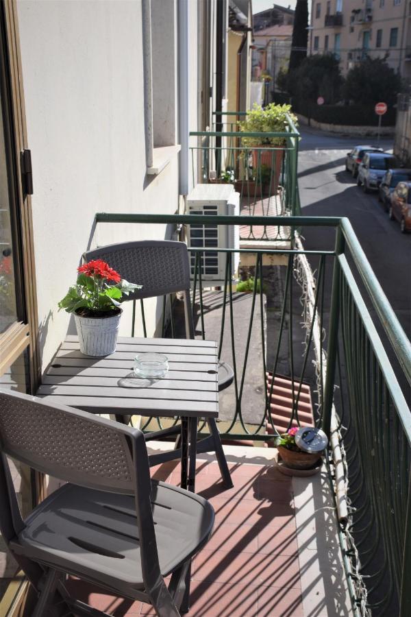 La Lanterna Di Franca E Cassio Apartment Пиза Екстериор снимка